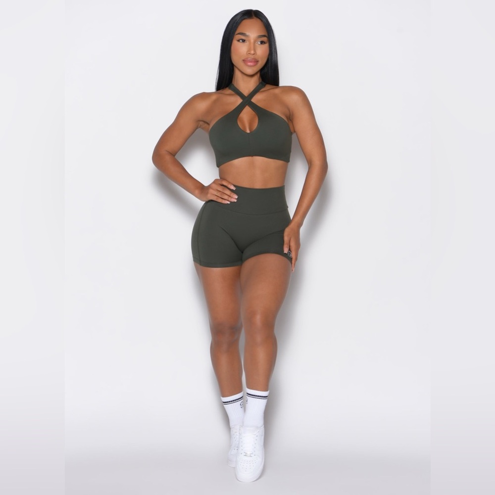 Bombshell Sportswear Smooth Shorts - Picture 3 of 4
